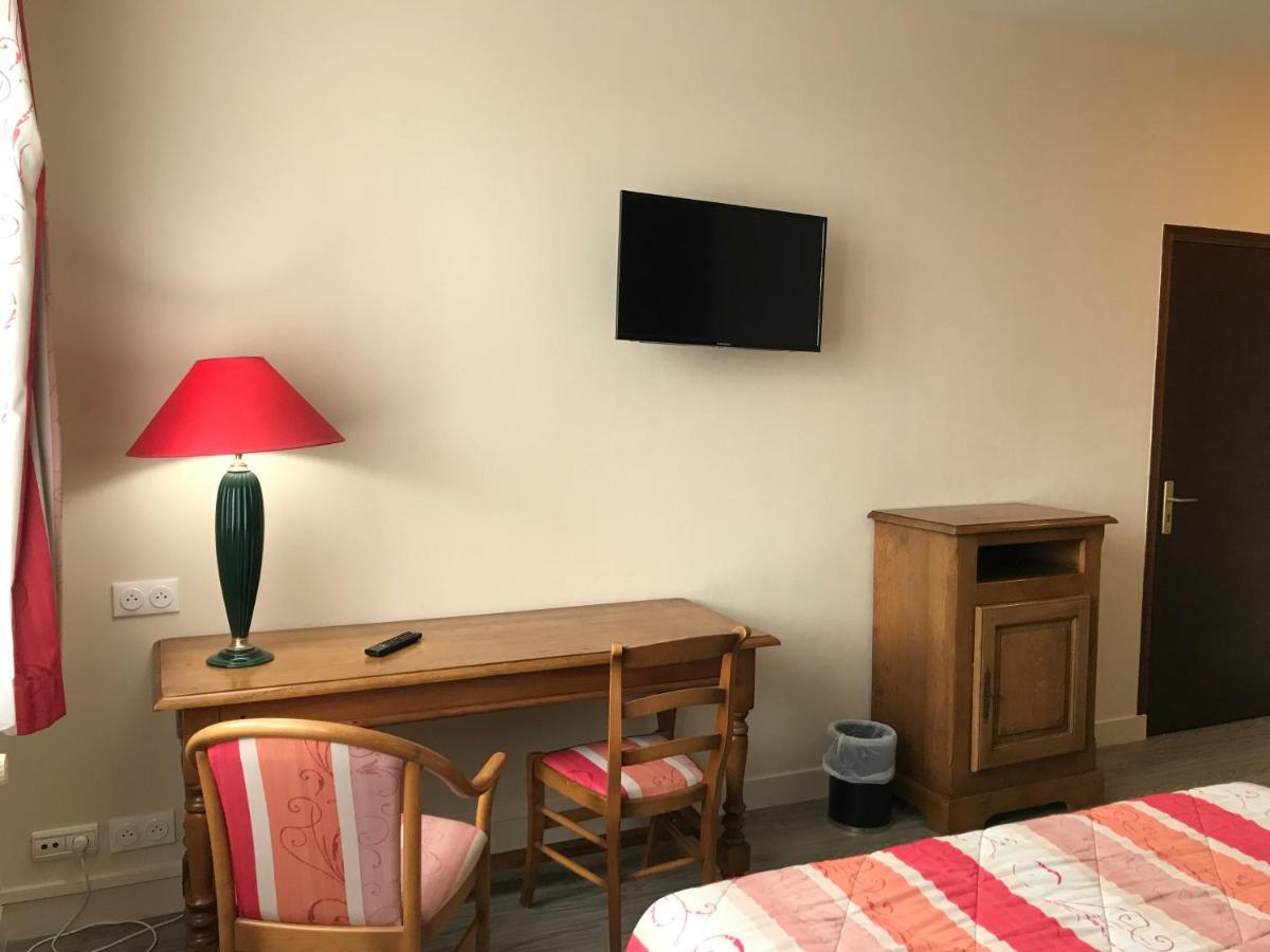 Logis La Villa Des Houx Aumale 外观 照片