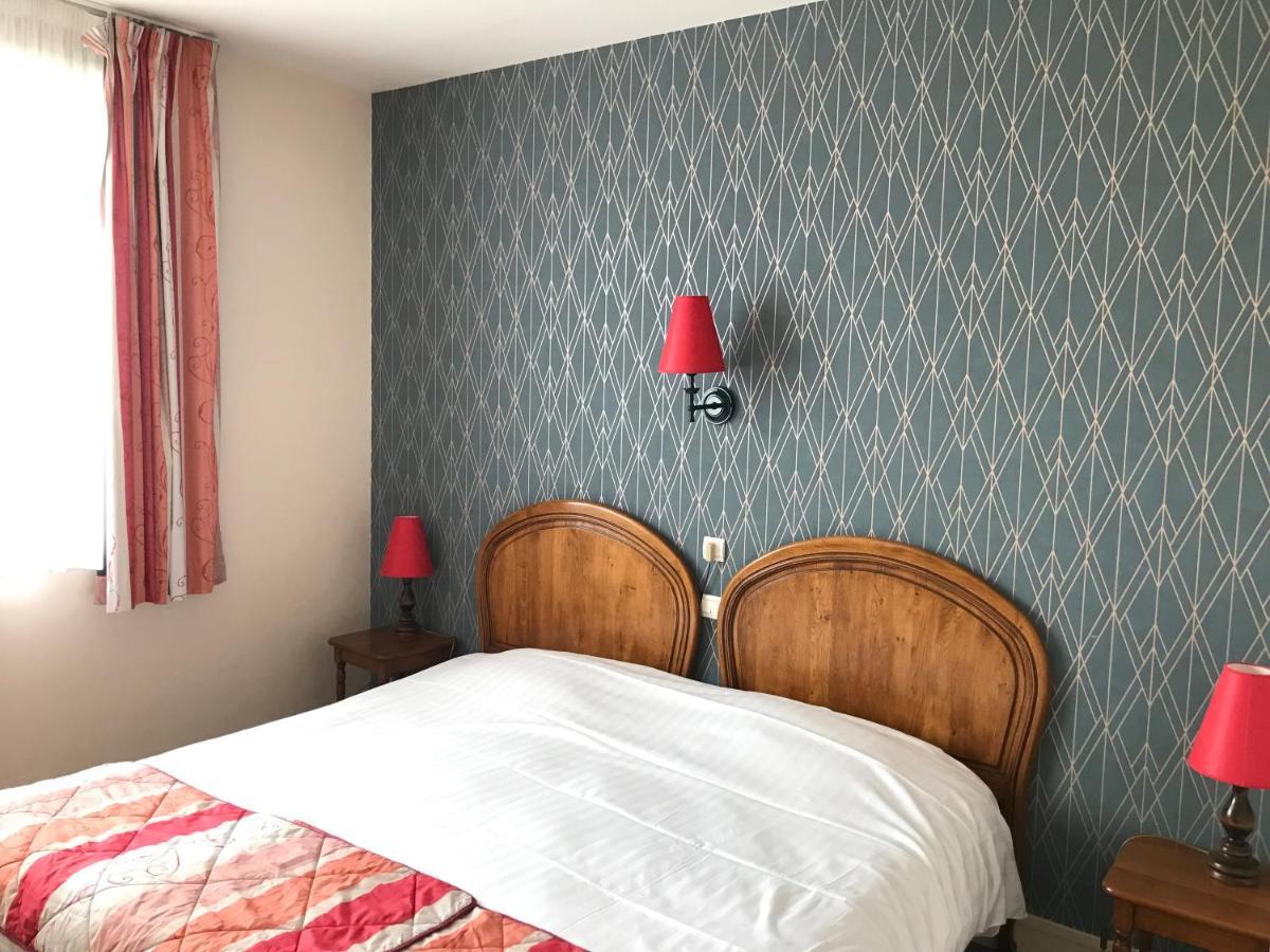Logis La Villa Des Houx Aumale 外观 照片