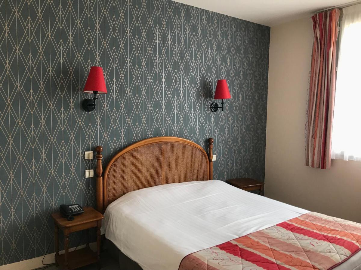 Logis La Villa Des Houx Aumale 外观 照片